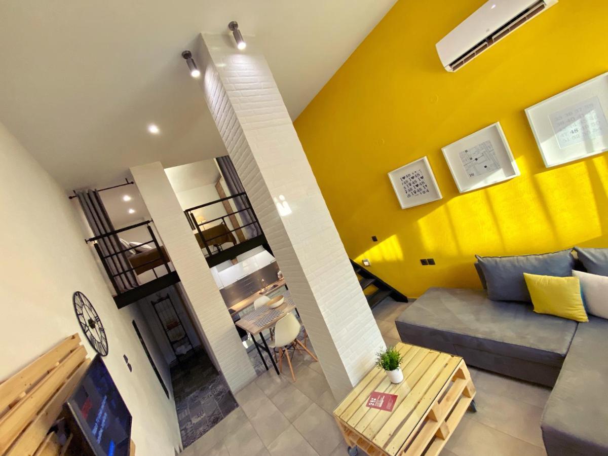 48 Downtown Lofts Apartment Néa Péramos Exterior foto