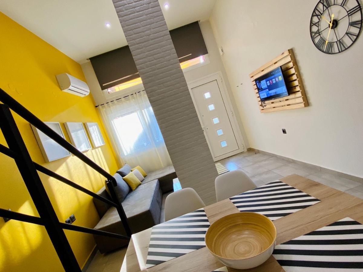 48 Downtown Lofts Apartment Néa Péramos Exterior foto