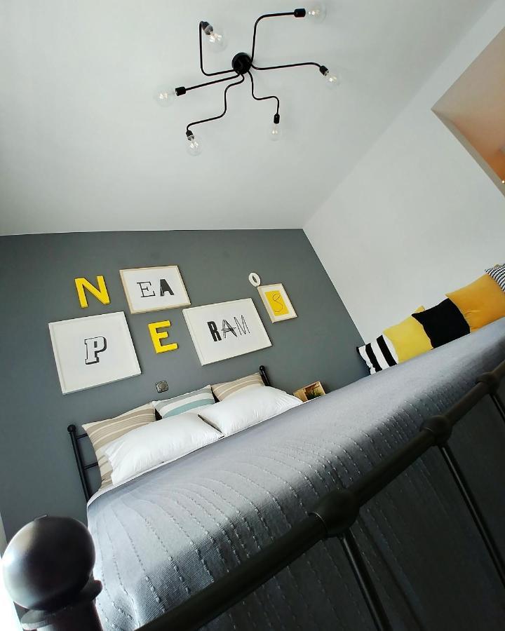 48 Downtown Lofts Apartment Néa Péramos Exterior foto