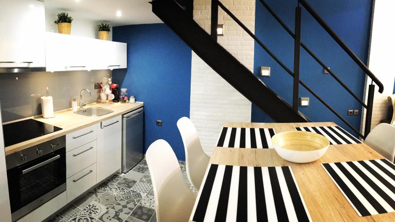 48 Downtown Lofts Apartment Néa Péramos Exterior foto